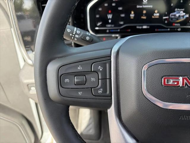 2025 GMC Sierra 2500HD 4WD Crew Cab Standard Bed SLT