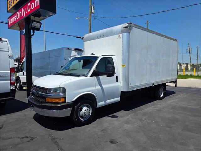 2020 Chevrolet Express Cutaway Work Van
