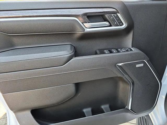 2026 Chevrolet Silverado 1500 4WD Crew Cab Short Bed LTZ