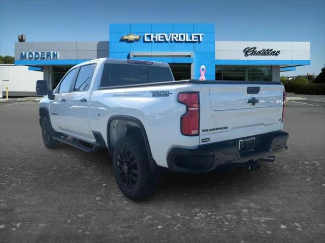 2026 Chevrolet Silverado 2500HD Crew Cab, Standard Bed, LT, 4WD
