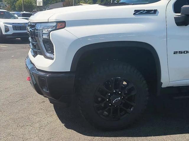 2026 Chevrolet Silverado 2500HD Crew Cab, Standard Bed, LT, 4WD
