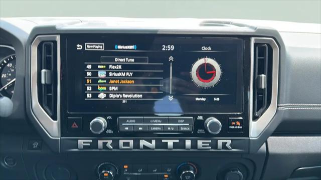 2025 Nissan Frontier King Cab SV 4x2