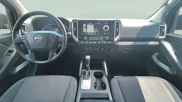 2025 Nissan Frontier King Cab SV 4x2