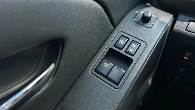 2025 Nissan Frontier King Cab SV 4x2