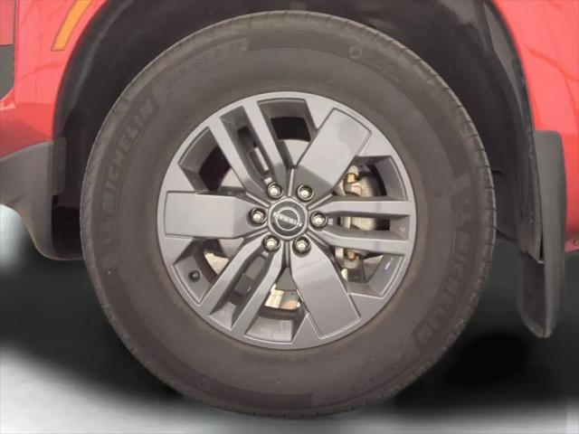 2025 Nissan Frontier Crew Cab SV 4x2