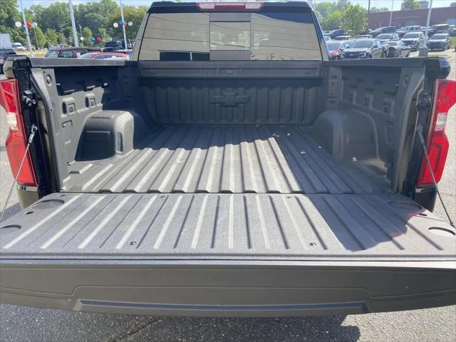 2025 Chevrolet Silverado 1500 4WD Crew Cab Short Bed LTZ
