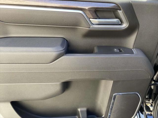 2025 Chevrolet Silverado 1500 4WD Crew Cab Short Bed LTZ