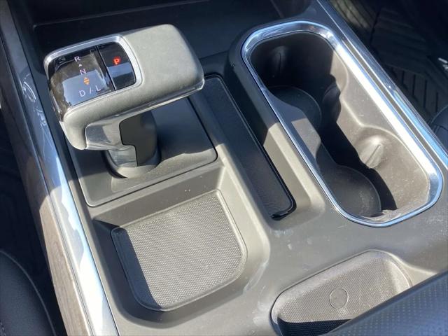 2025 Chevrolet Silverado 1500 4WD Crew Cab Short Bed LTZ