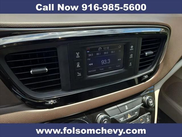 2017 Chrysler Pacifica Touring