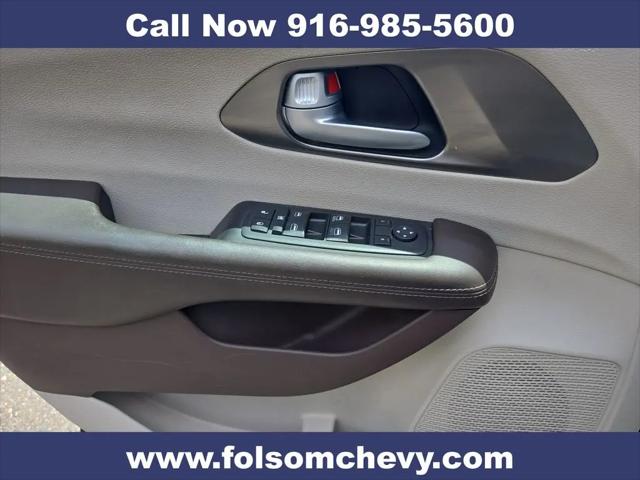 2017 Chrysler Pacifica Touring