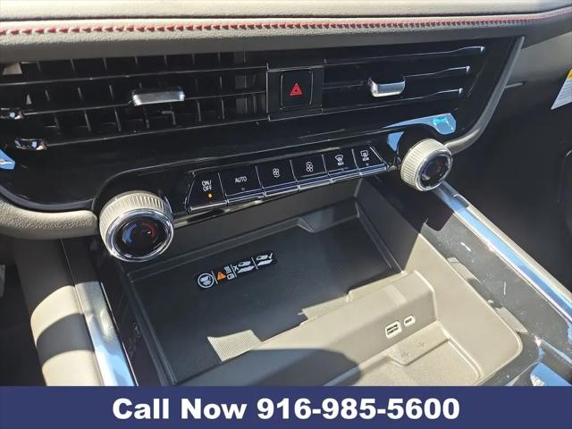 2026 Chevrolet Suburban RST, 4WD
