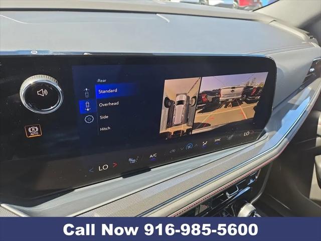 2026 Chevrolet Suburban RST, 4WD