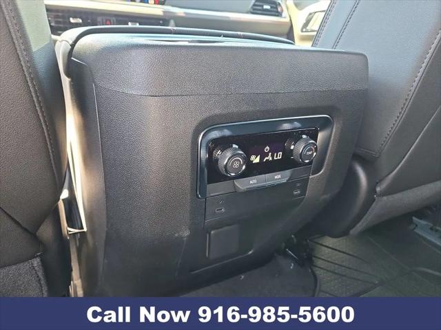 2026 Chevrolet Suburban RST, 4WD