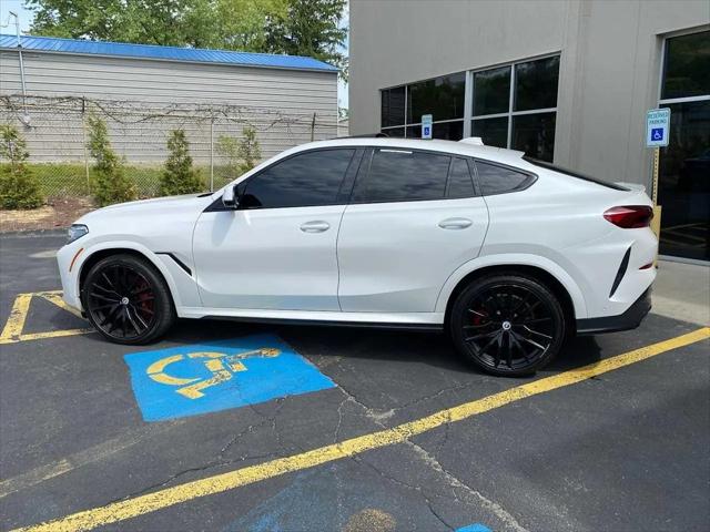 2023 BMW X6 M50i