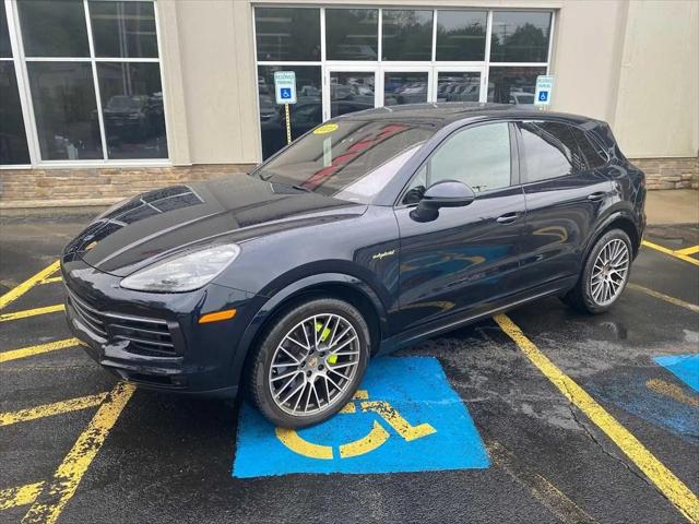 2023 Porsche Cayenne E-Hybrid Platinum Edition