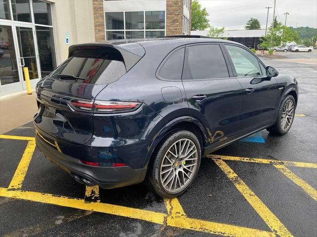 2023 Porsche Cayenne E-Hybrid Platinum Edition