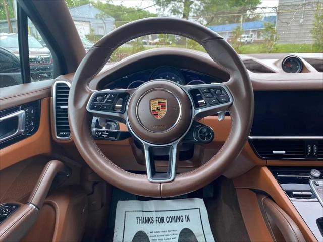2023 Porsche Cayenne E-Hybrid Platinum Edition