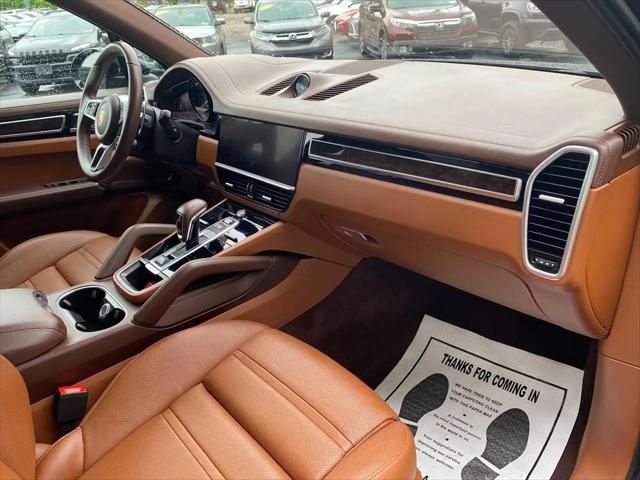 2023 Porsche Cayenne E-Hybrid Platinum Edition