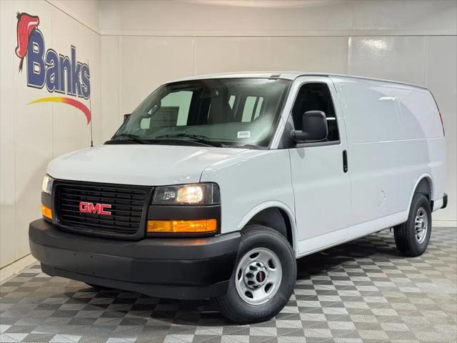 2026 GMC Savana Cargo 2500 Regular Wheelbase, Work Van, RWD