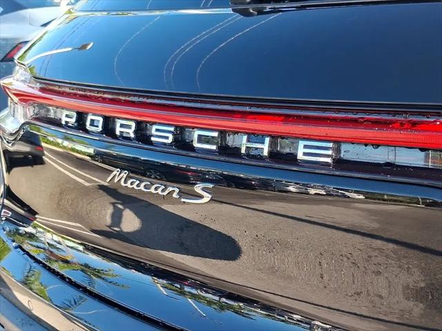 2023 Porsche Macan S