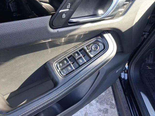 2023 Porsche Macan S
