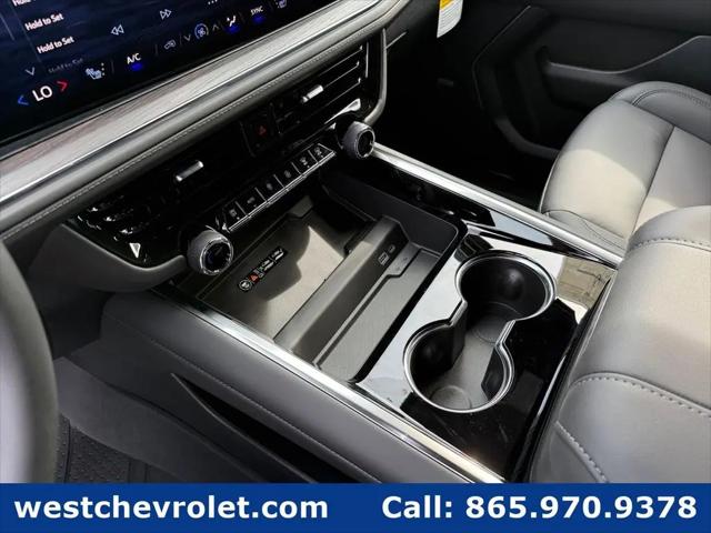 2026 Chevrolet Suburban LT, 4WD