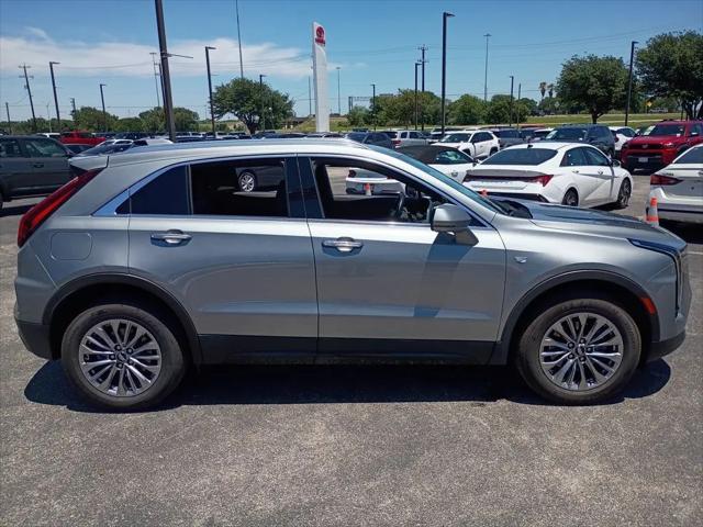 2025 Cadillac XT4 FWD Premium Luxury