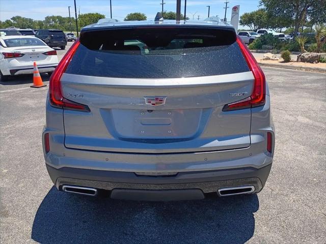 2025 Cadillac XT4 FWD Premium Luxury