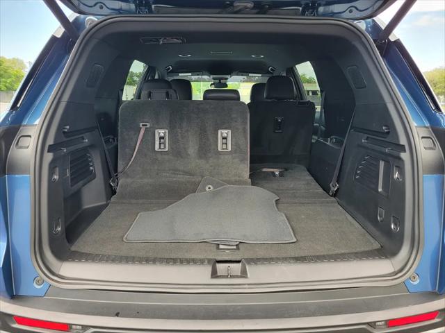 2024 Chevrolet Traverse FWD LT