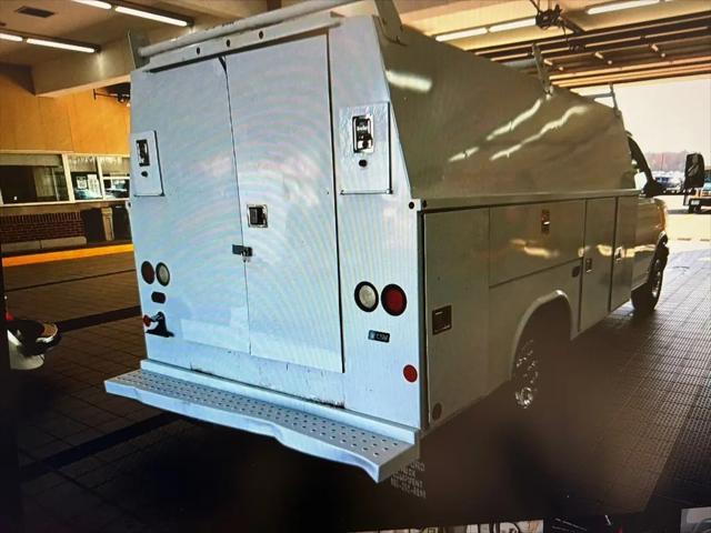 2015 GMC Savana Cutaway 3500