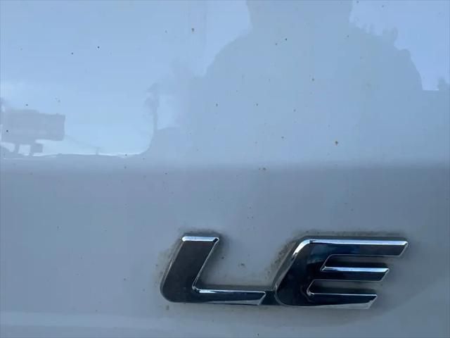 2012 Toyota Sienna LE V6 8 Passenger
