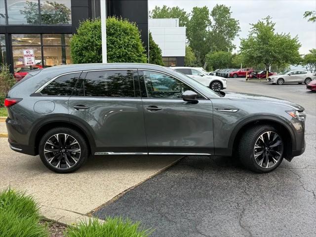 2024 Mazda X-90 Premium Plus