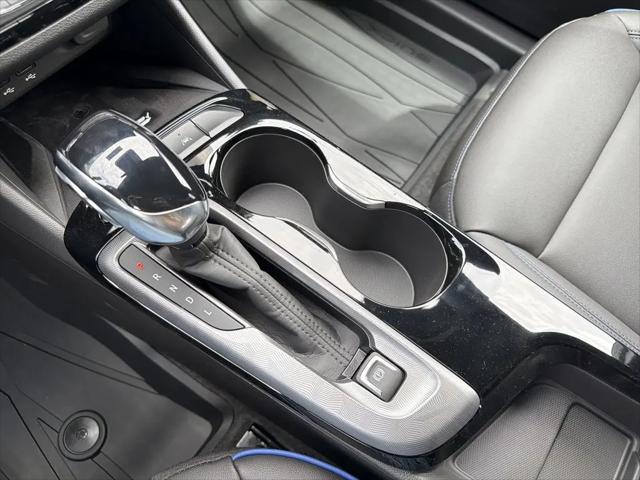 2026 Buick NV Sport Touring FWD