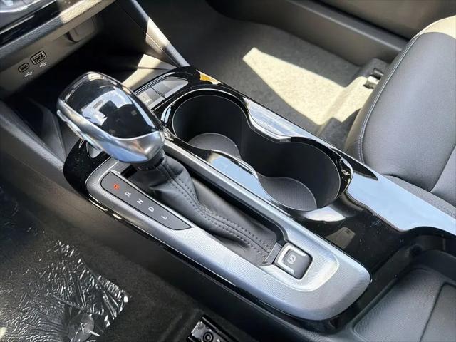 2026 Buick NV Sport Touring FWD