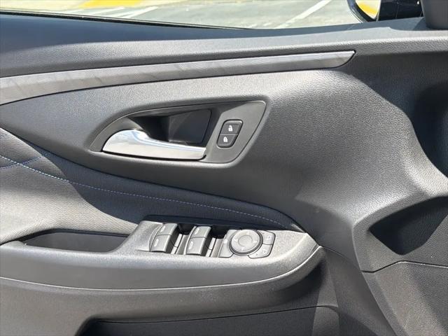 2026 Buick NV Sport Touring FWD