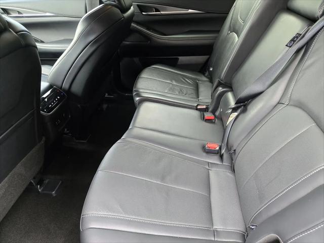2023 INFINITI QX60 LUXE AWD