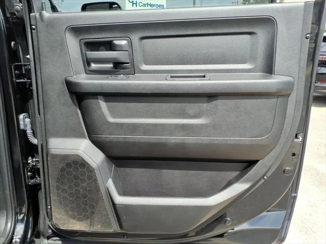 2022 Ram 1500 Classic Tradesman Crew Cab 4x4 5'7" Box