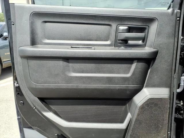 2022 Ram 1500 Classic Tradesman Crew Cab 4x4 5'7" Box