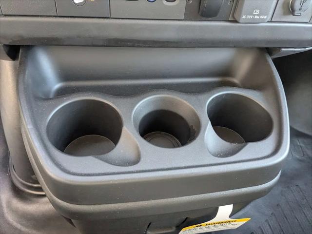 2022 Chevrolet Express Cutaway Work Van