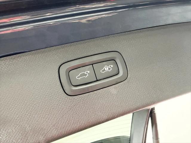 2019 Volvo XC90 T6 Inscription