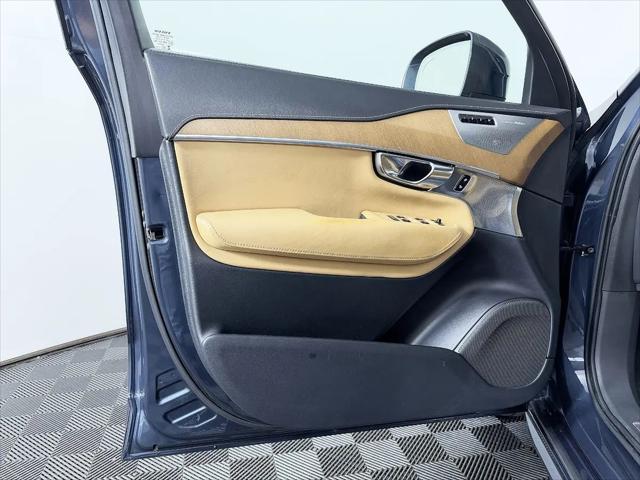 2019 Volvo XC90 T6 Inscription