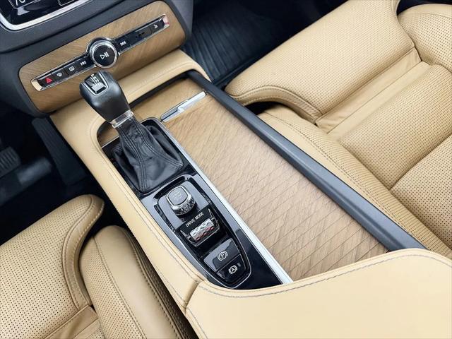 2019 Volvo XC90 T6 Inscription