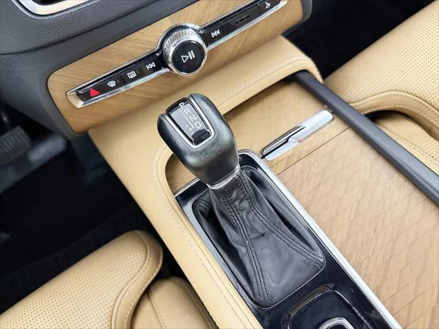 2019 Volvo XC90 T6 Inscription