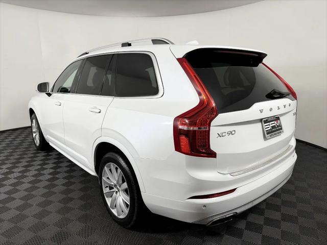 2016 Volvo XC90 T6 Momentum
