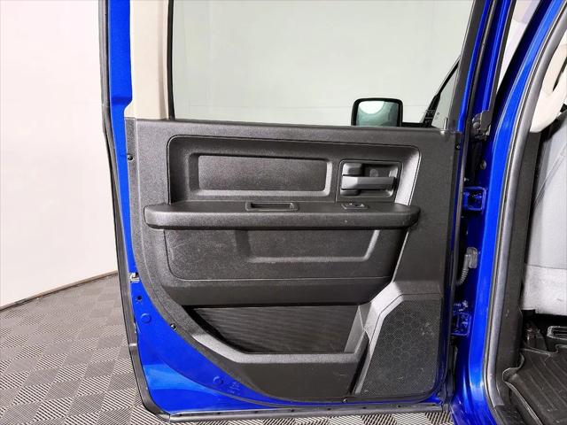 2019 Ram 1500 Classic Tradesman Crew Cab 4x4 5'7" Box