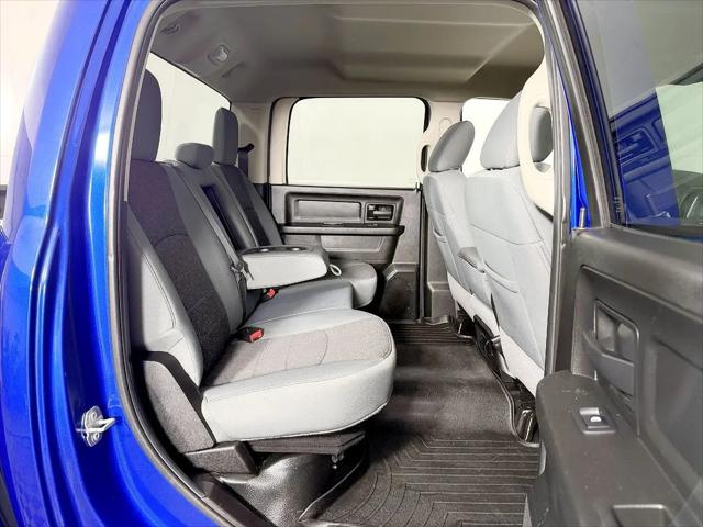 2019 Ram 1500 Classic Tradesman Crew Cab 4x4 5'7" Box