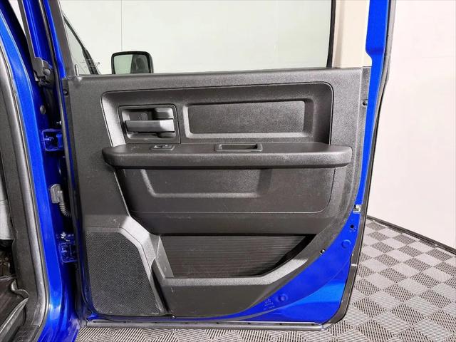 2019 Ram 1500 Classic Tradesman Crew Cab 4x4 5'7" Box