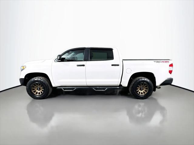 2017 Toyota Tundra SR5 5.7L V8