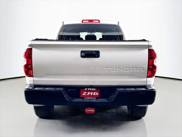 2017 Toyota Tundra SR5 5.7L V8