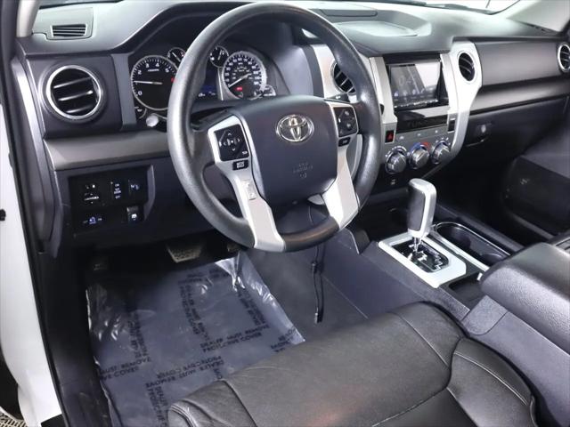 2017 Toyota Tundra SR5 5.7L V8